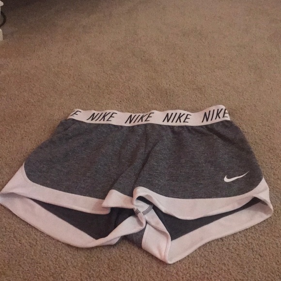 Both Size Small Nike shorts - Picture 2 of 4